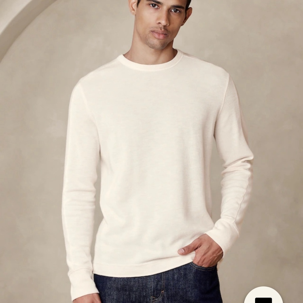 Banana republic men’s off-white sweater